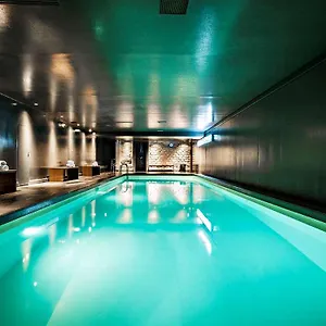 Hotel Saint Albany, Parigi