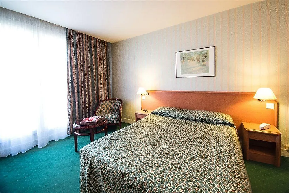 Relais Du Pre Hotel Paris