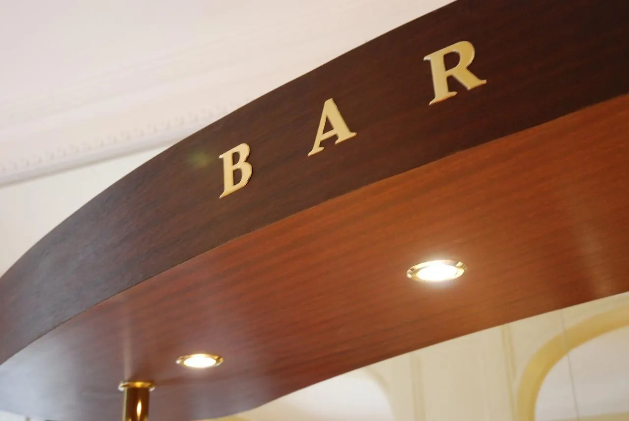 Relais Du Pre Hotel Paris